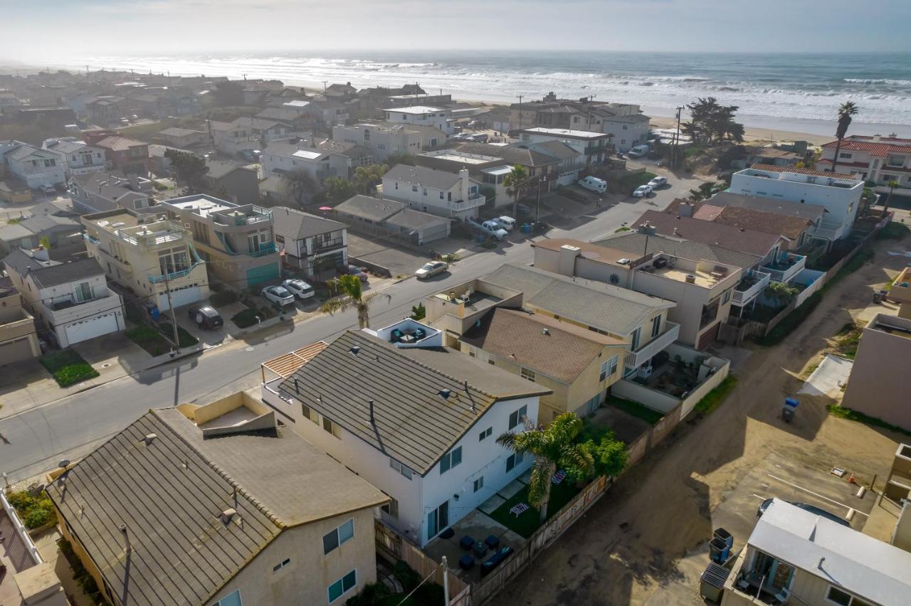 Steps To #Pismobeach With Poker, Foosball, Free Ev Charger, And Bikes 奥希阿诺 外观 照片